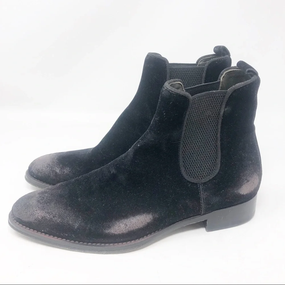 JO GHOST BLACK MADE IN ITALY DISTRESSED VELVET SLIP ON BOOTIES WOMENS SZ 7
